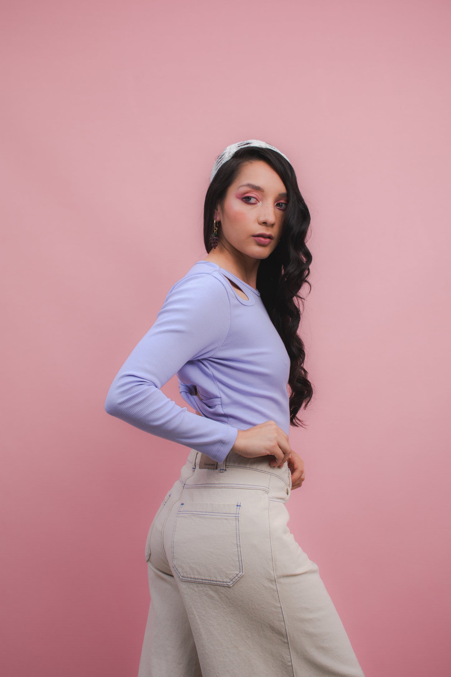 Top ADN Cut-Out Lila