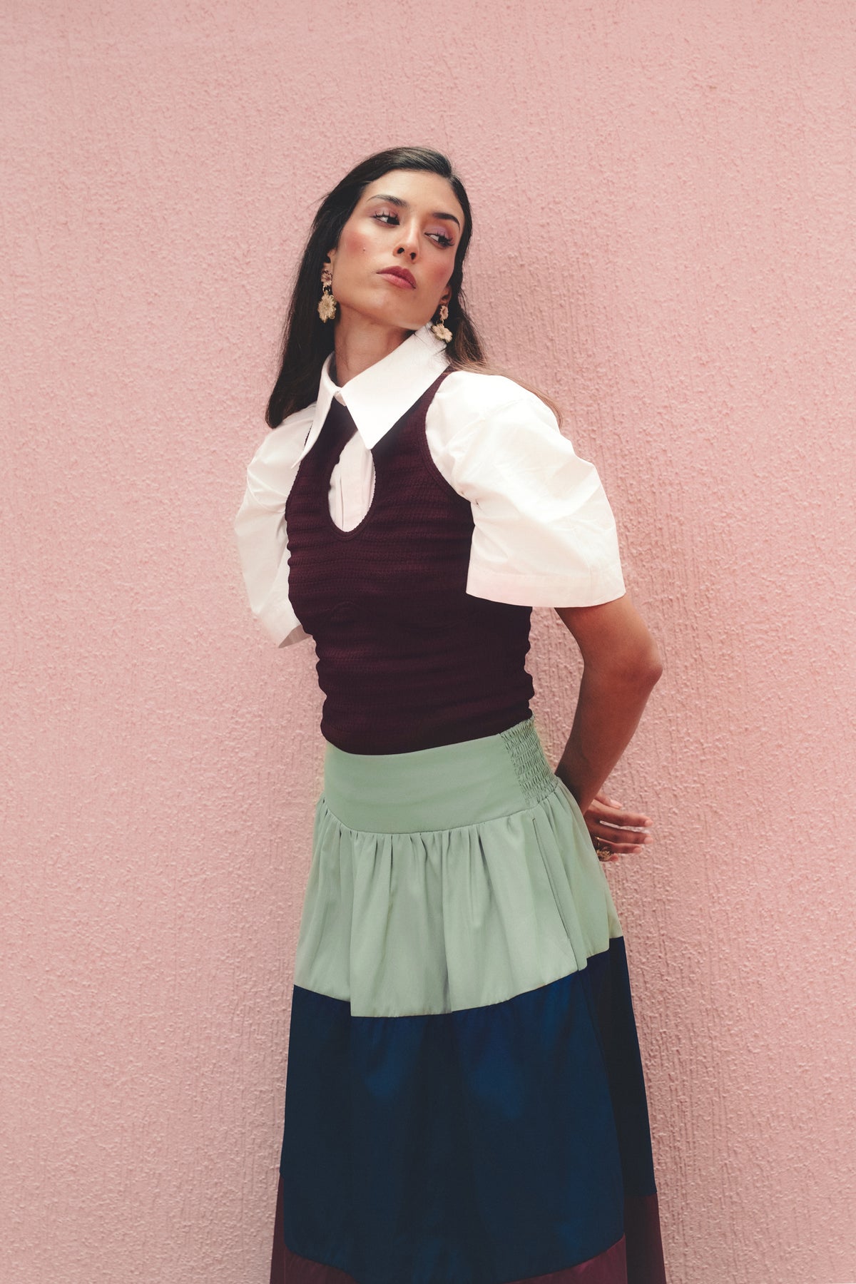 Falda Tríada Raíces