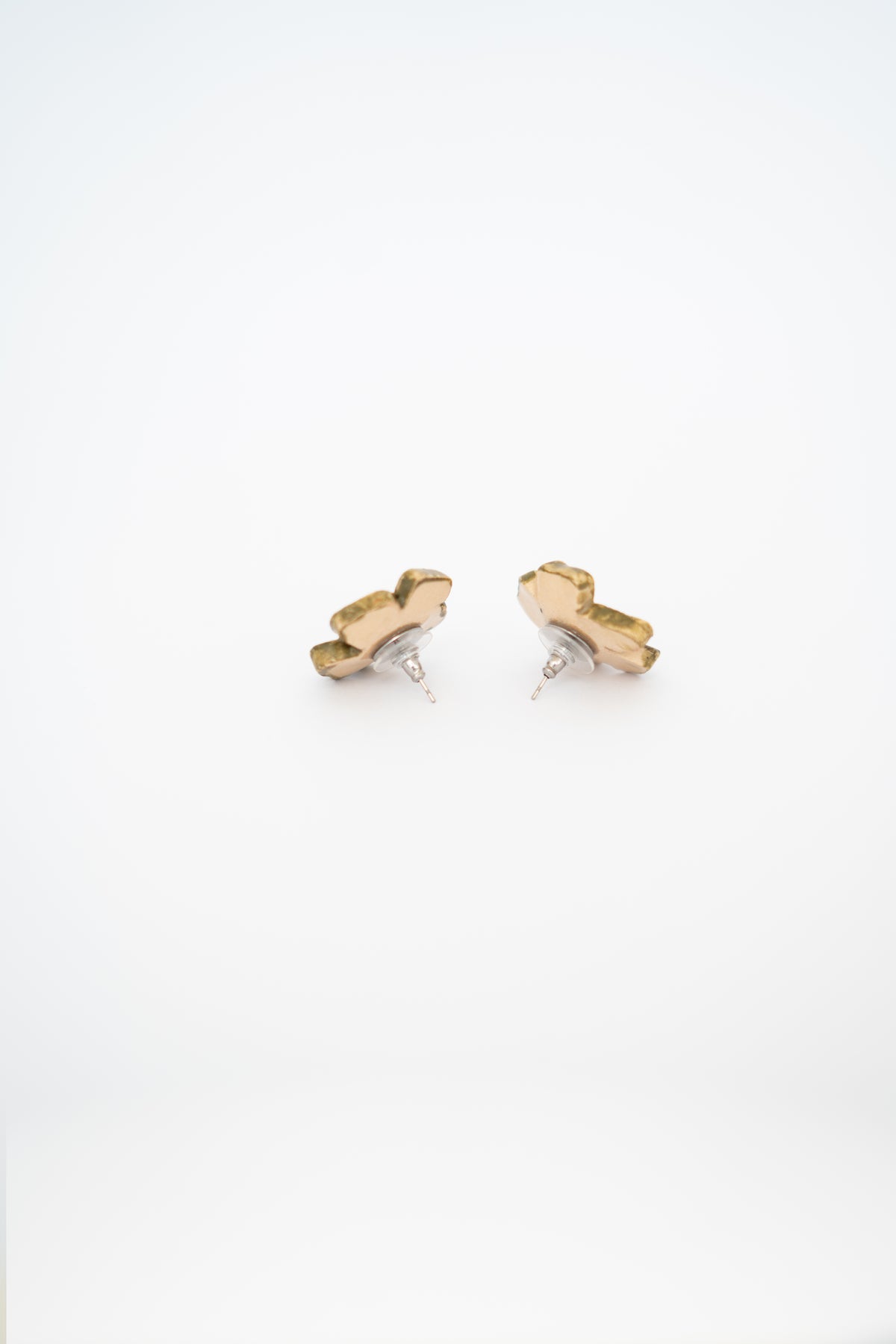 Mini Aretes Flor Cayena