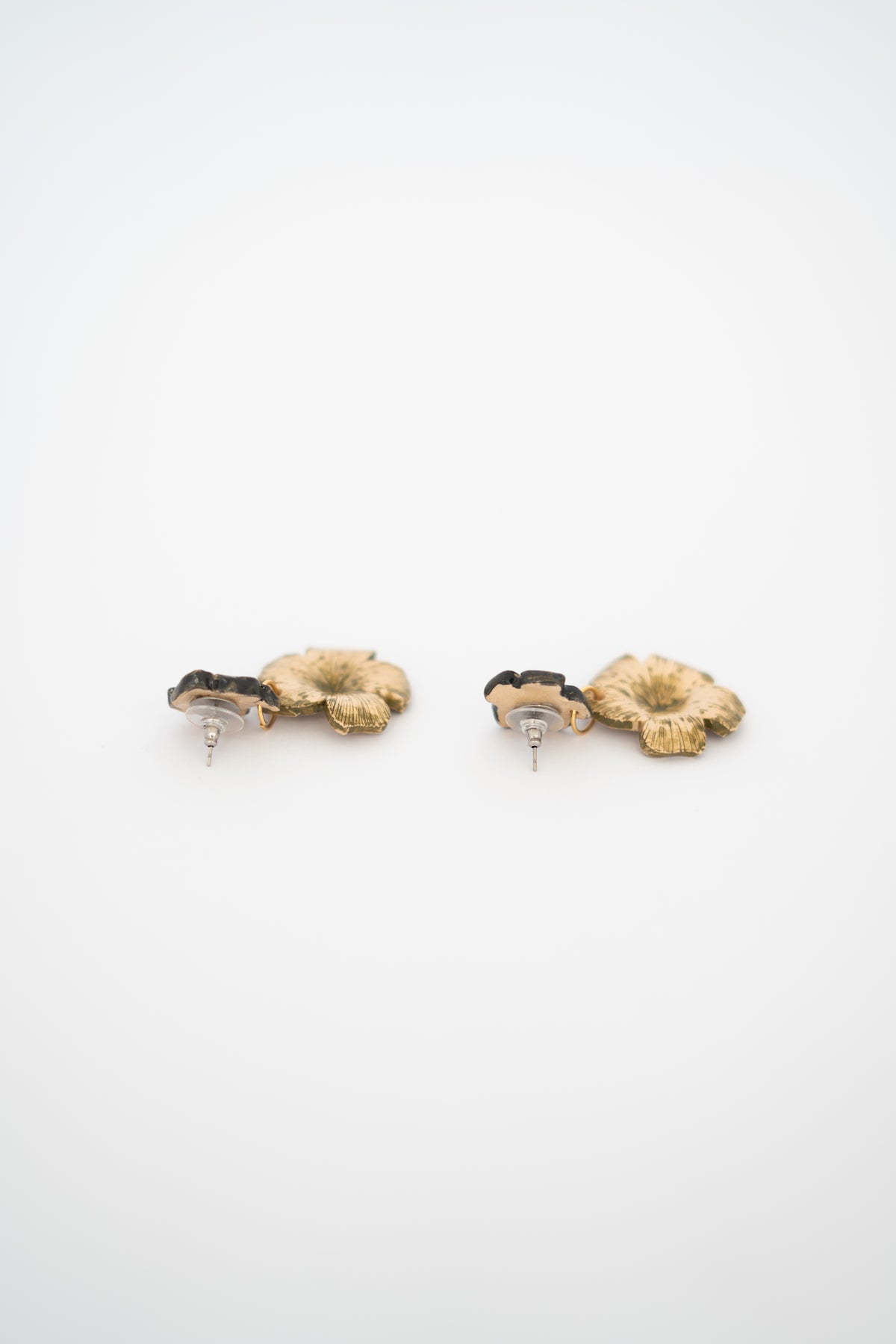 Aretes Doble Flor Cayena