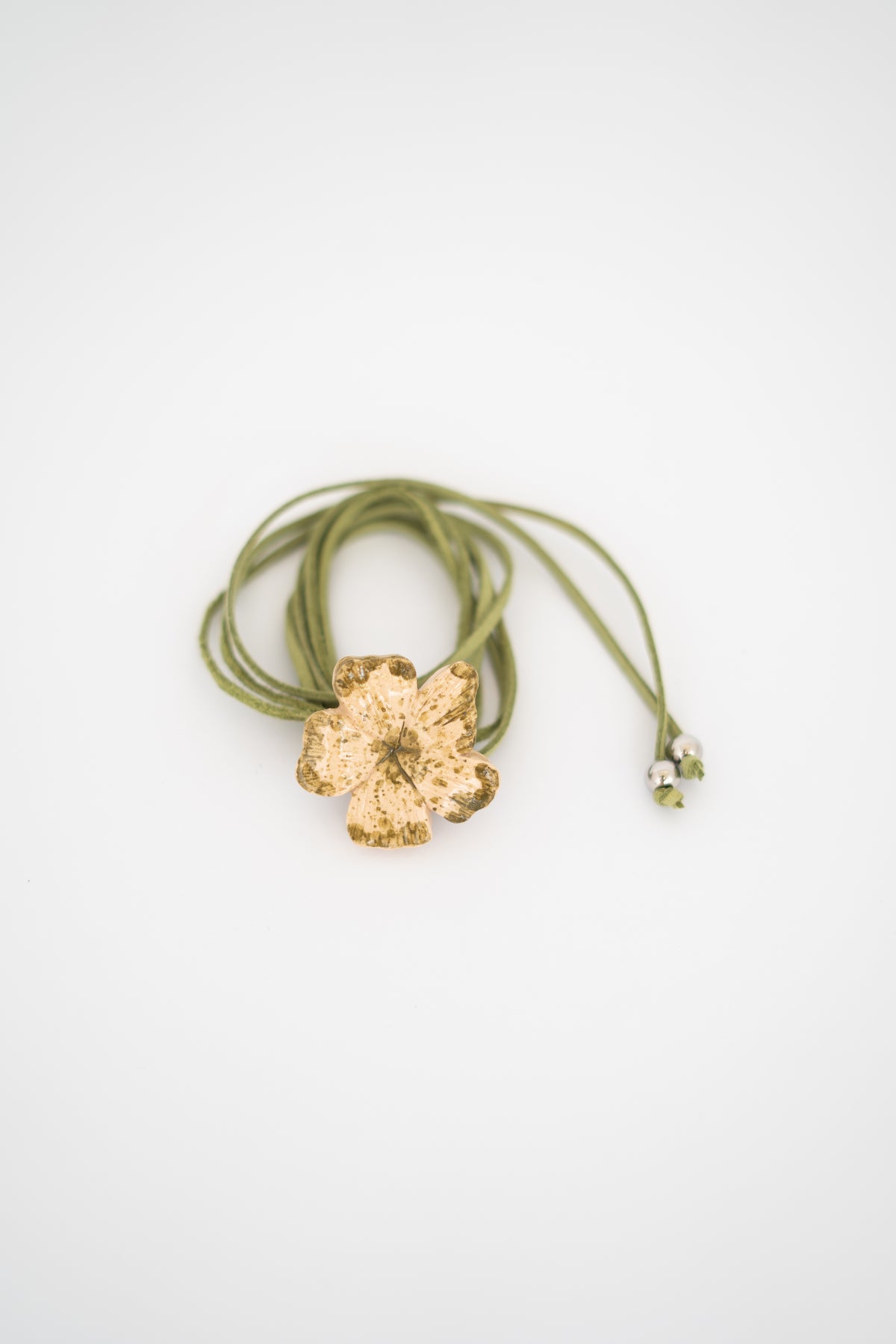 Gargantilla Flor Cayena