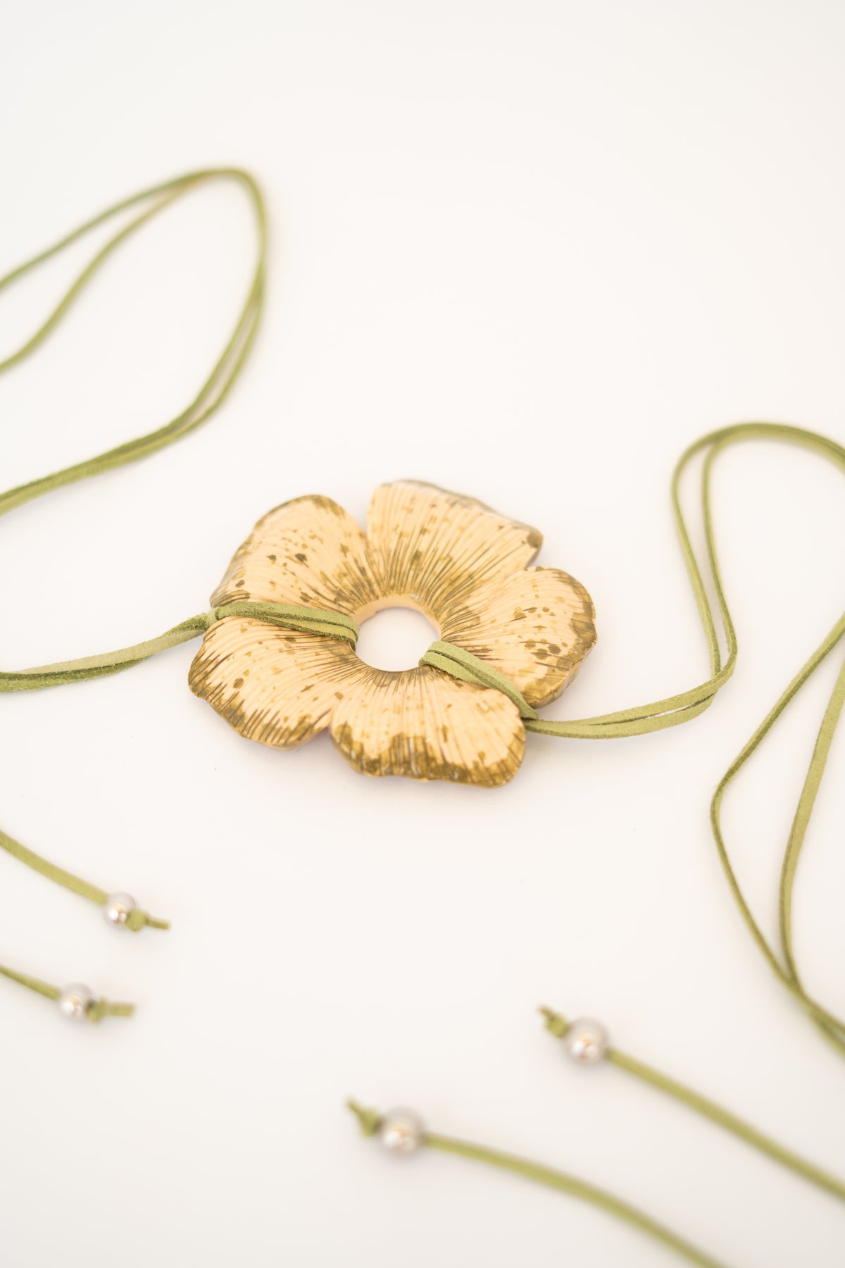 Maxi Collar - Cinturón Flor Cayena